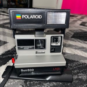 Polaroid Sun 600